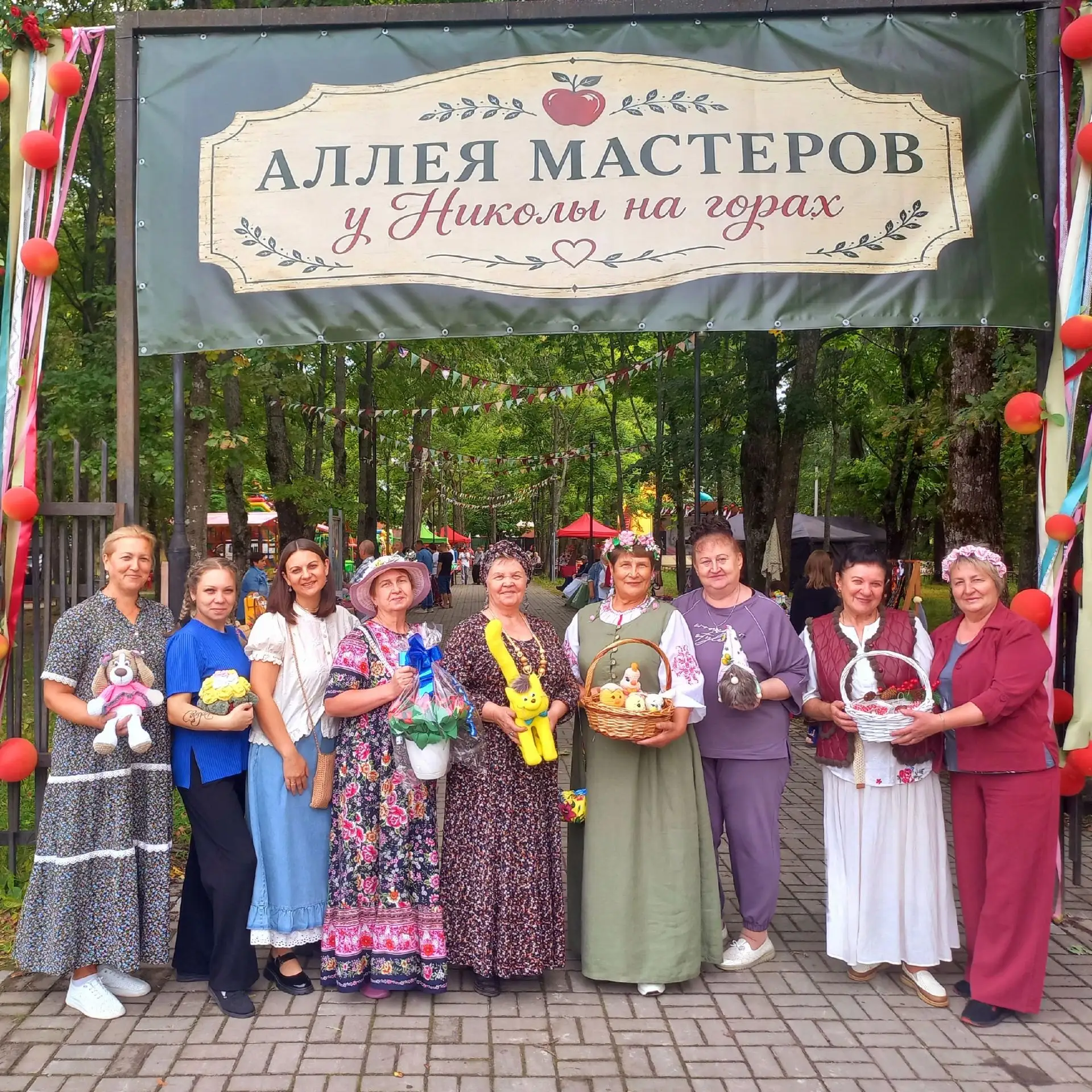 🌟Помимо концерта, гостей праздника ждала насыщенная программа: