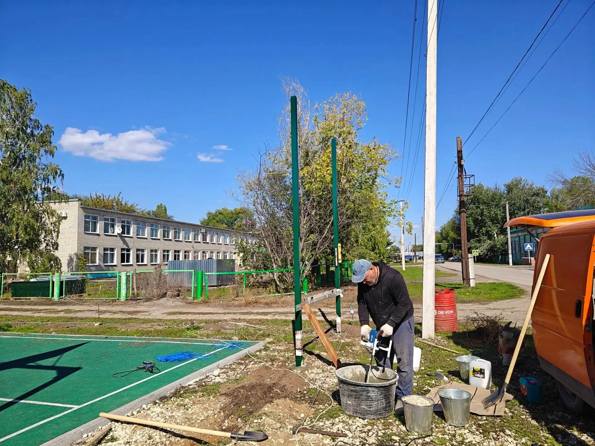 ⚡️В с. Баскатовка, в рамках участия в программе поддержки местных инициатив, продолжают...