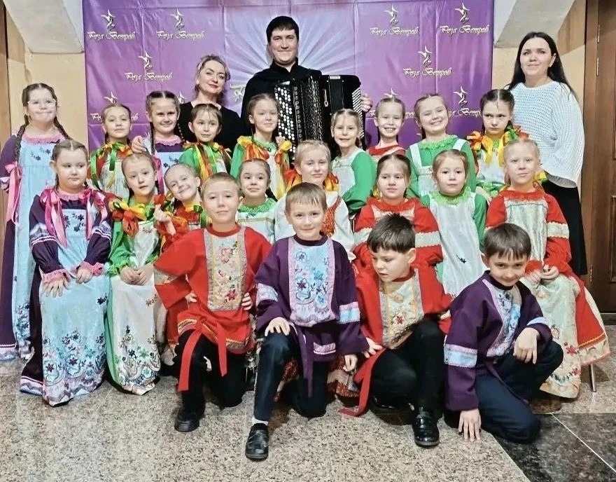 Поздравляем наших маленьких вокалистов!