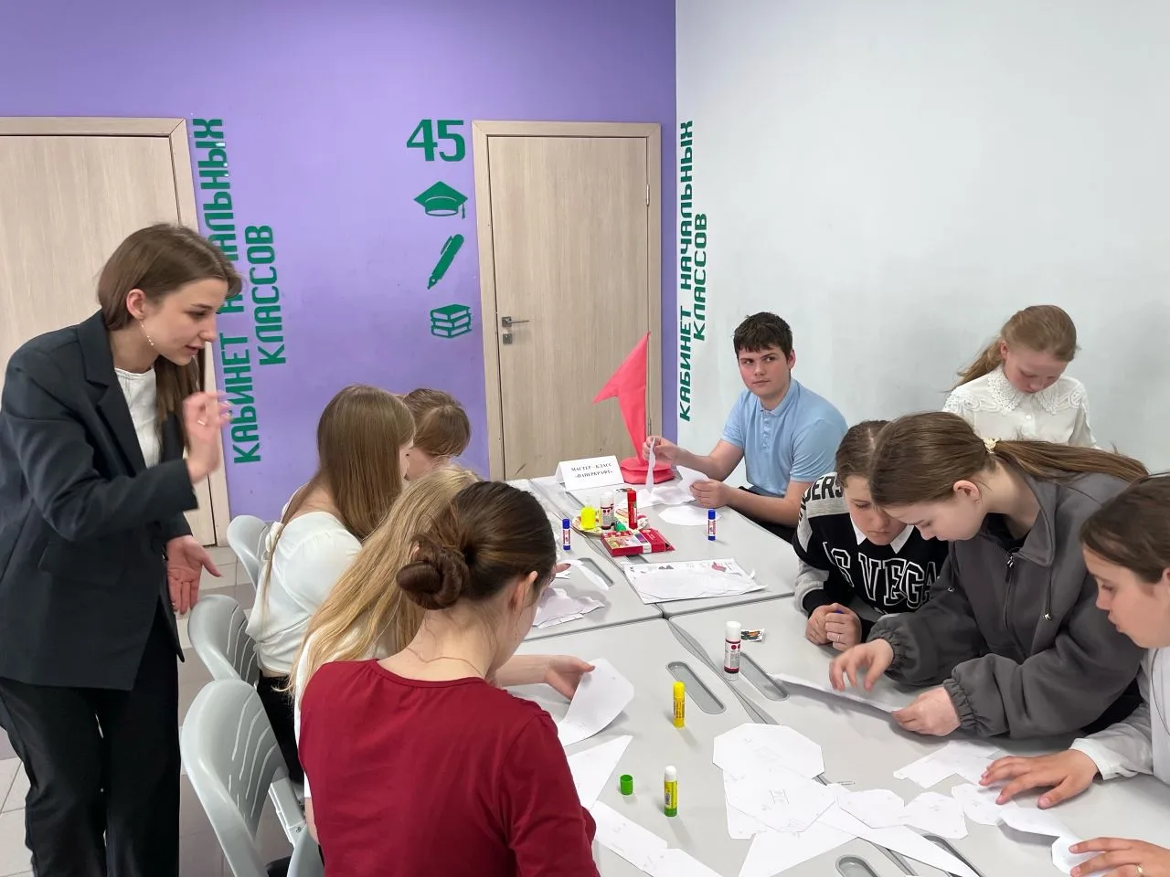 🎁Наше Первичное отделение «Движение Первых» отмечает 3‑летие! 🎉  🎈Сегодня в школе состоялось особенн