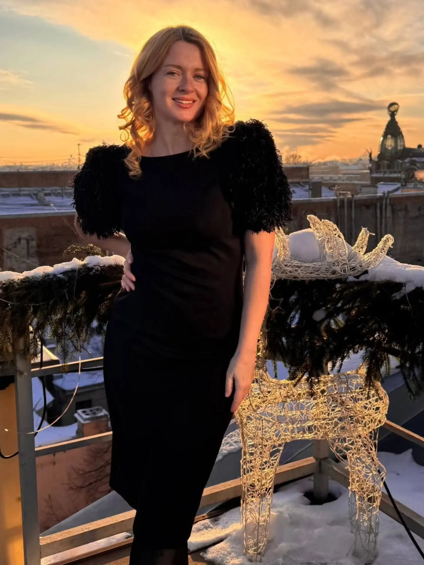 🥳 Сегодня, 26 мая, свой день рождения празднует российская киноактриса — Екатерина Коп...