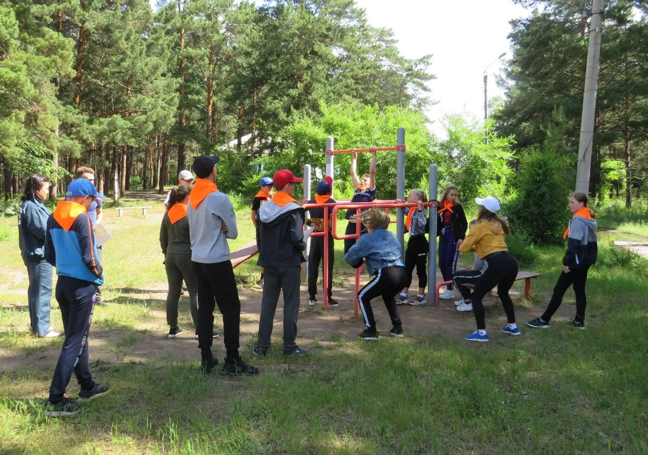 В школах завершилась учеба, с 27 мая начинаются летние каникулы.  Побеседуйте с детьми ...