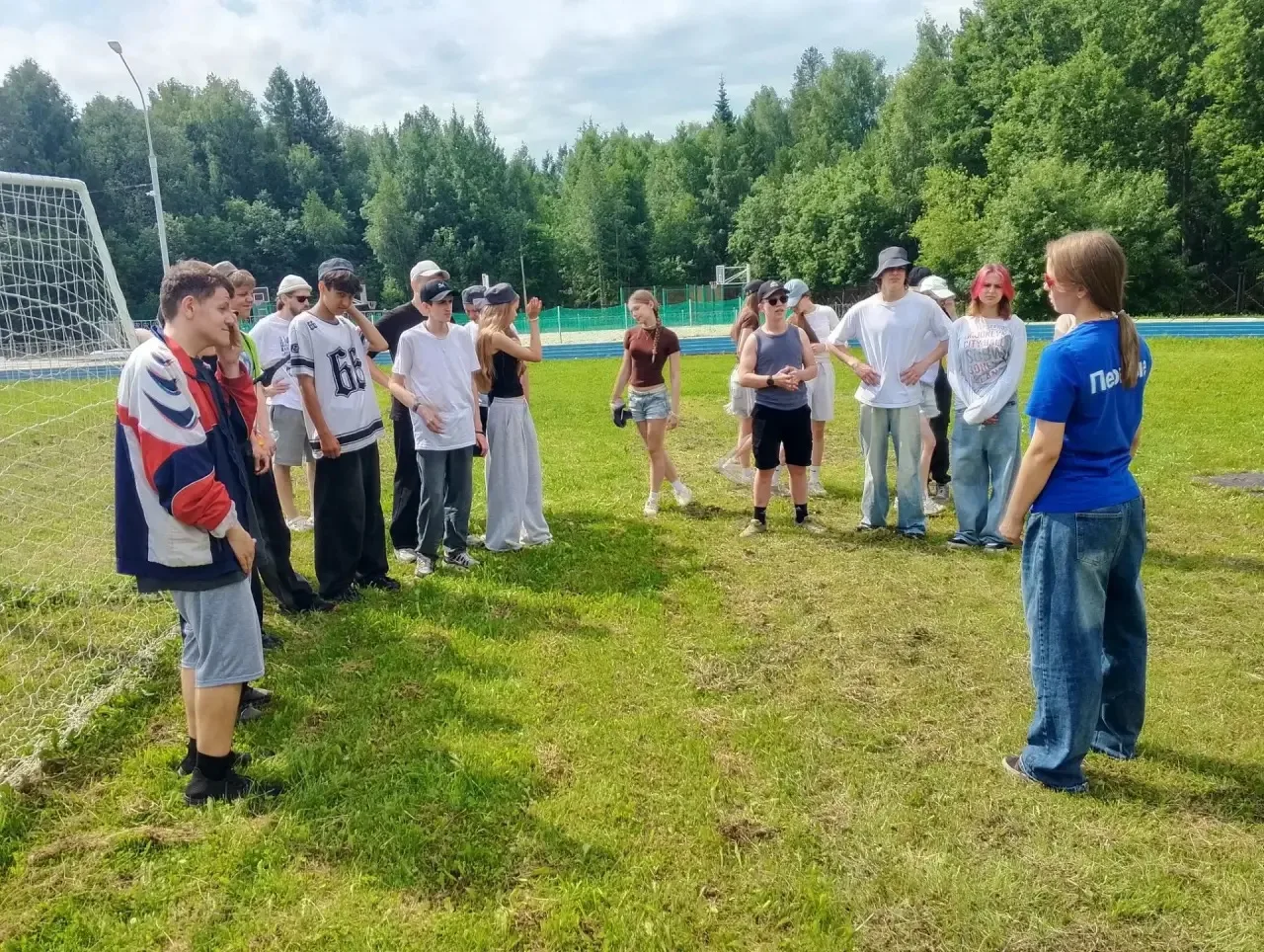 ⭐ Сегодня МАУ «ДОК «Звёздный» посетили гости — представители регионального отделения «Движения Первы