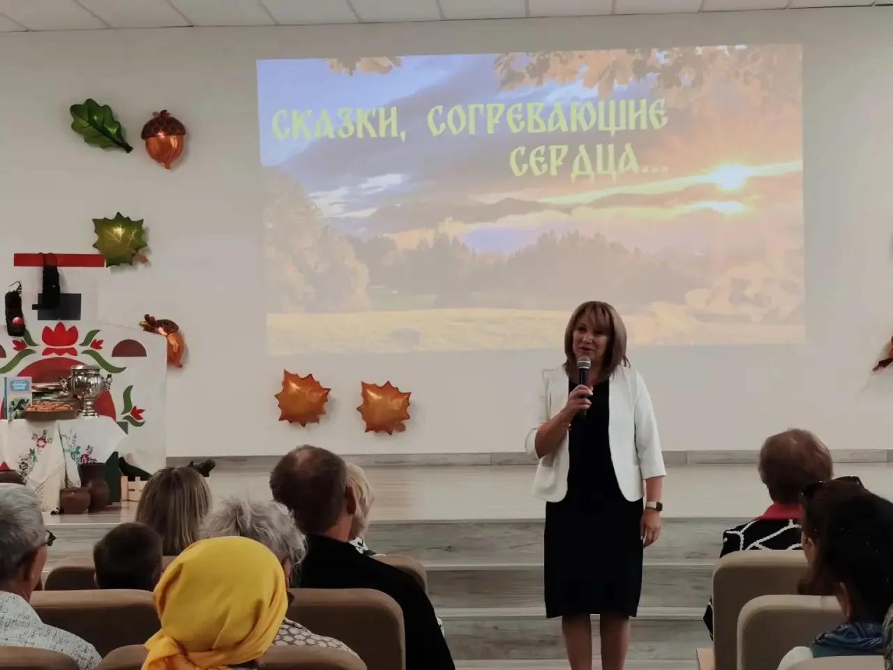 Сегодня в нашей школе прошёл трогательный концерт «Сказки, согревающие сердца», приуроч...