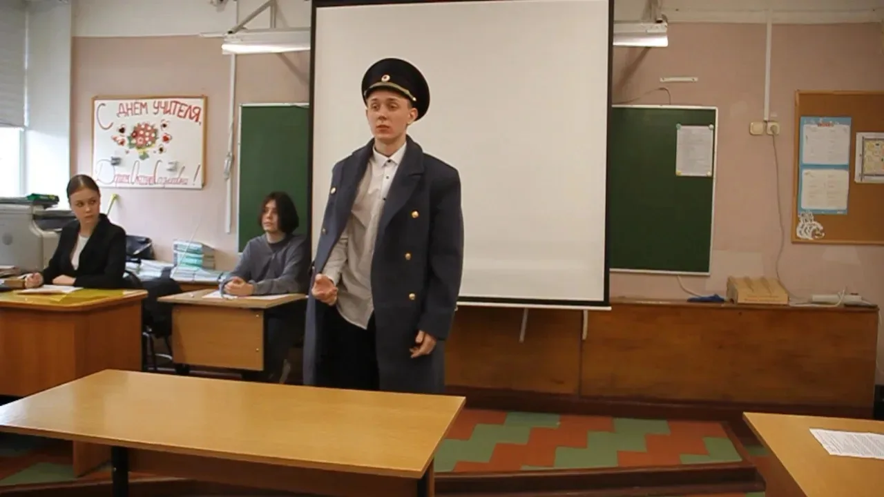 Доброе утро, друзья!  😊А мы продолжаем делиться событиями недели русского языка и литературы!  🧑🏻‍⚖️