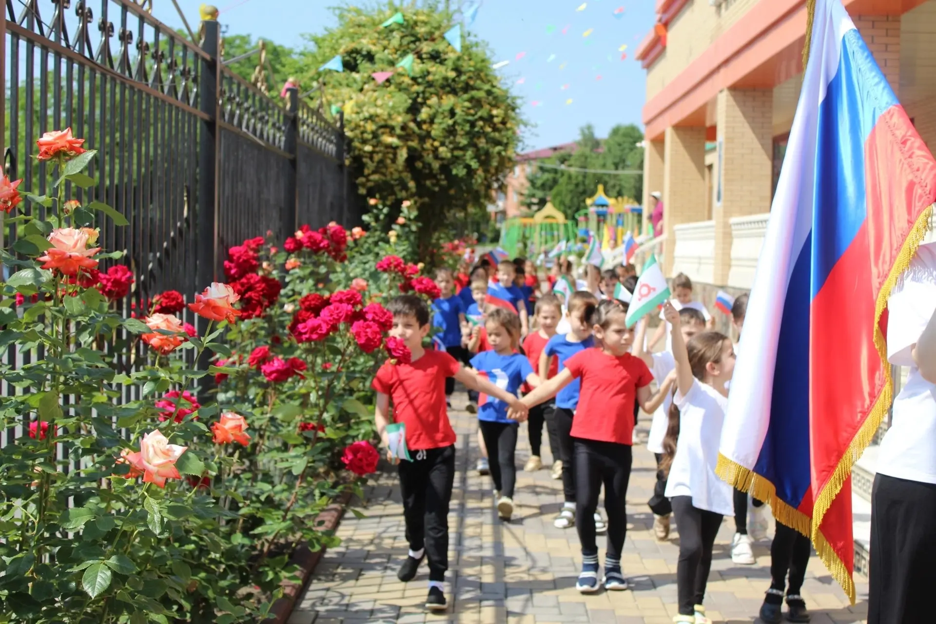 14 октября 2019 года был открыт детский сад «Счастливое детство» ☀️