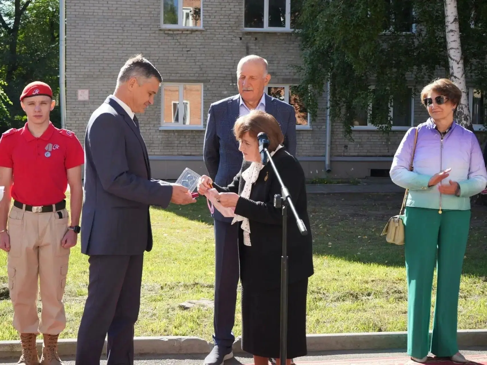 🎉 Алтайский архитектурно‑строительный колледж удостоен памятной медали имени В. С. Гри...