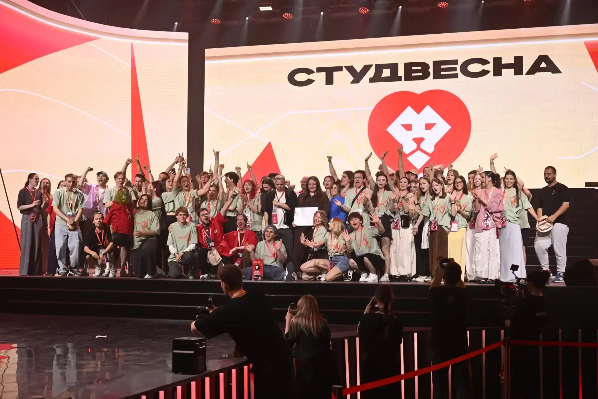 Изображение 3 к публикации «Минобрнауки России»