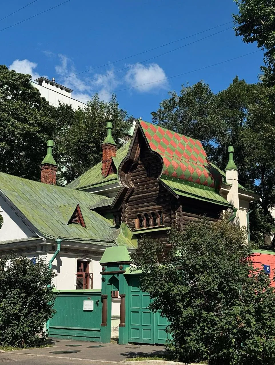 В сказочный особняк за 400 ₽