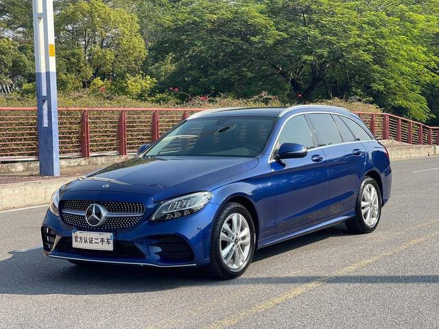 🚘 Mercedes C200 Estate