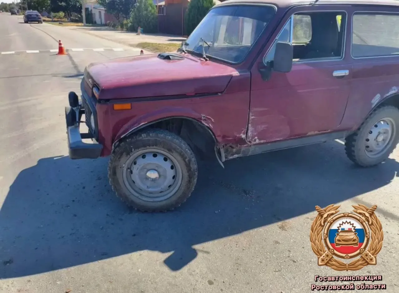 В Октябрьском районе в ДТП пострадали два человека.