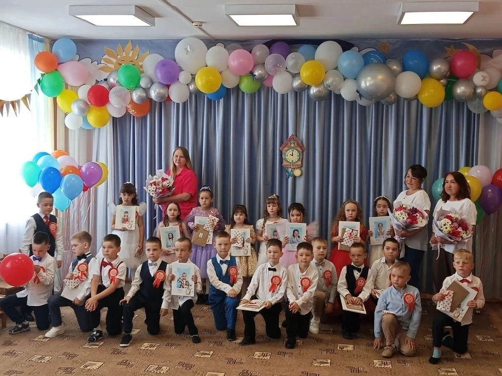 ✨Сегодня в подготовительной группе «Звёздочка» состоялся долгожданный выпускной бал. Дл...