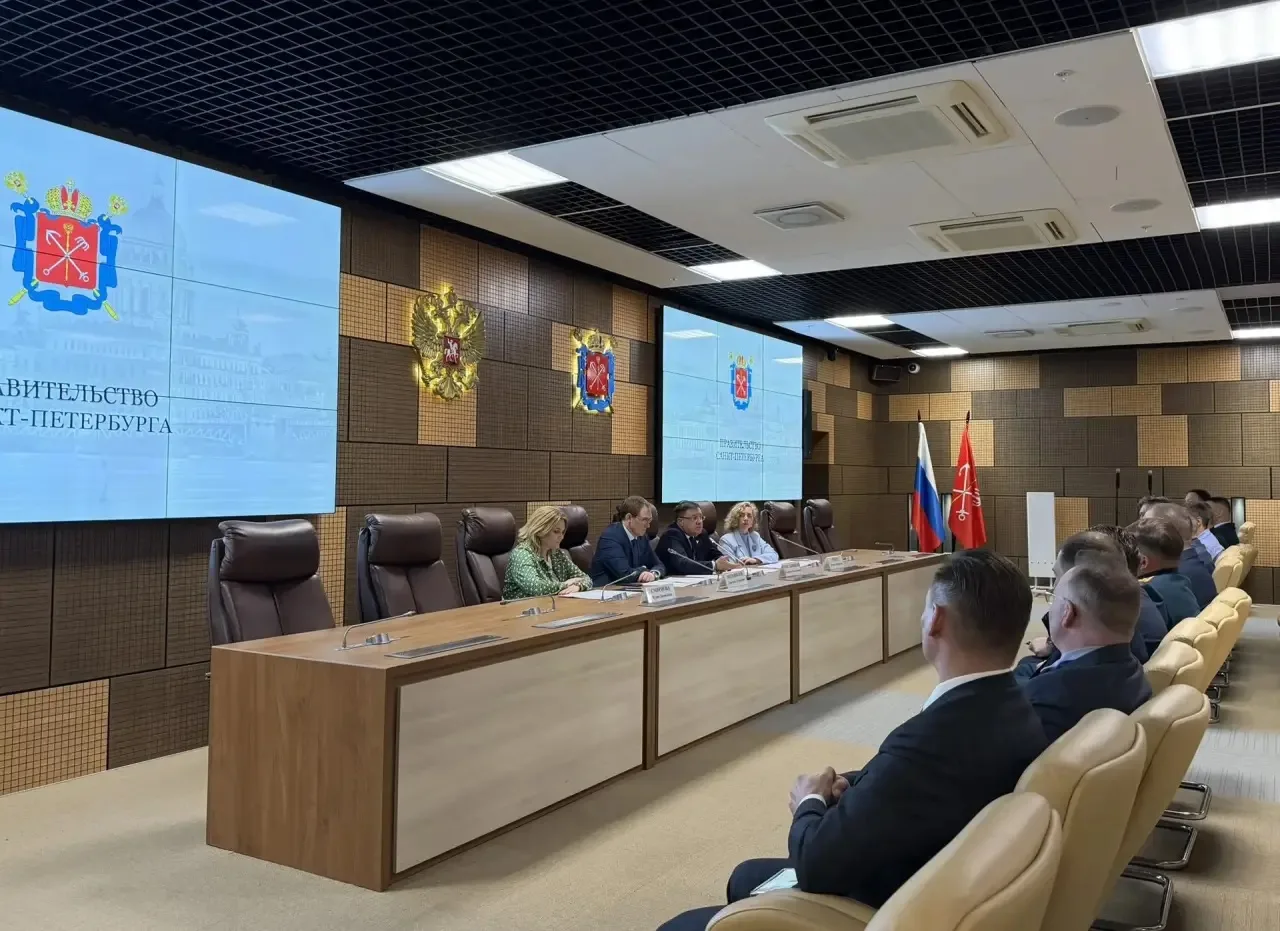 Провел рабочую встречу с ветеранами и участниками специальной военной операции — участниками кадрово