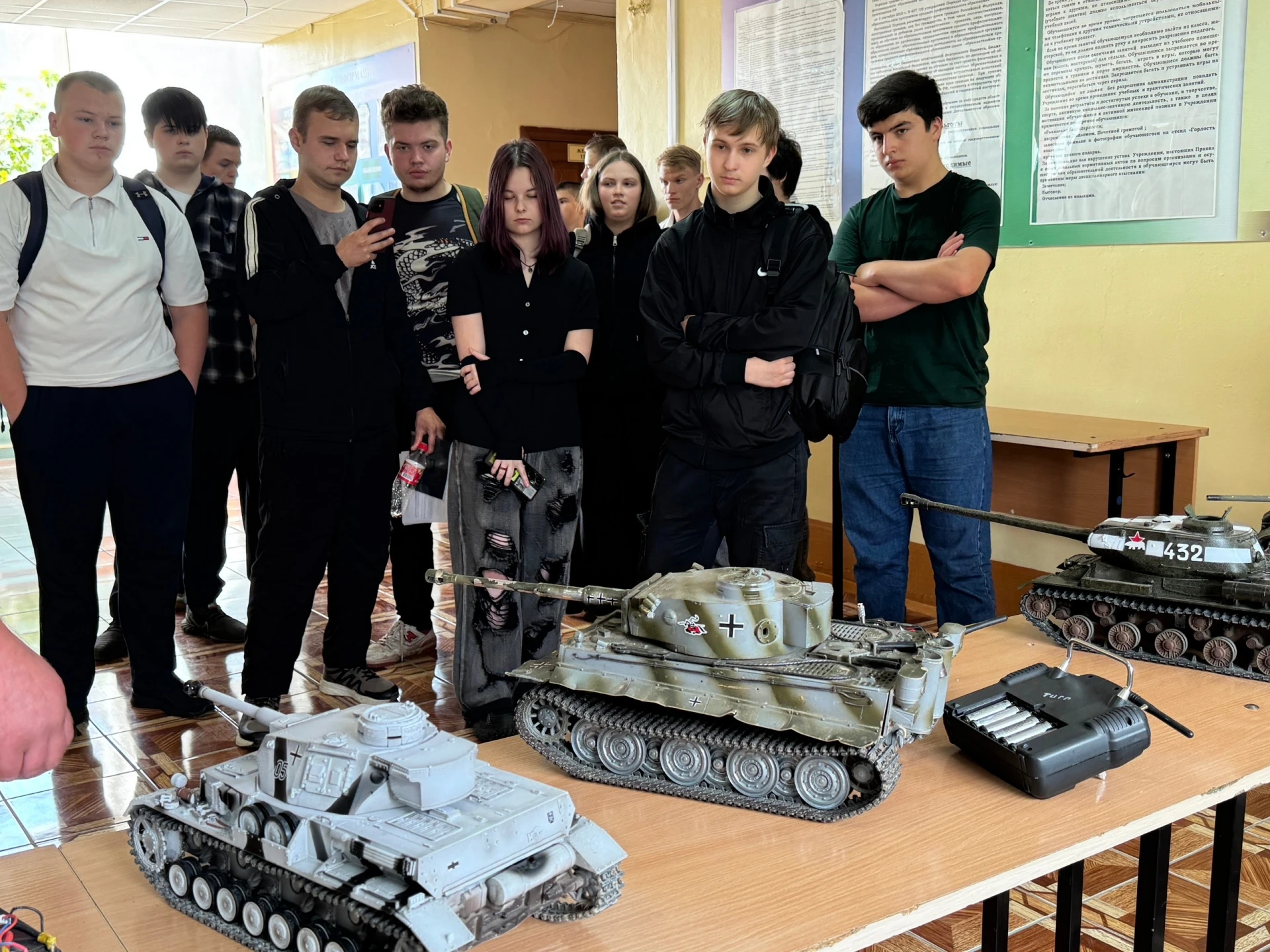 ⭐️ В Тейковском многопрофильном колледже состоялось яркое событие — выставка масштабных...