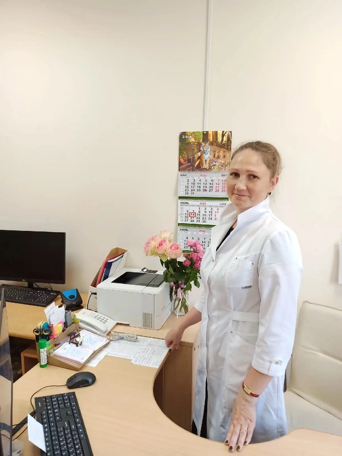 #Именинники #ДеньРождения

🥳 Сегодня день рождения отмечают три сотрудника:

🌹 Любовь Васильевна Л