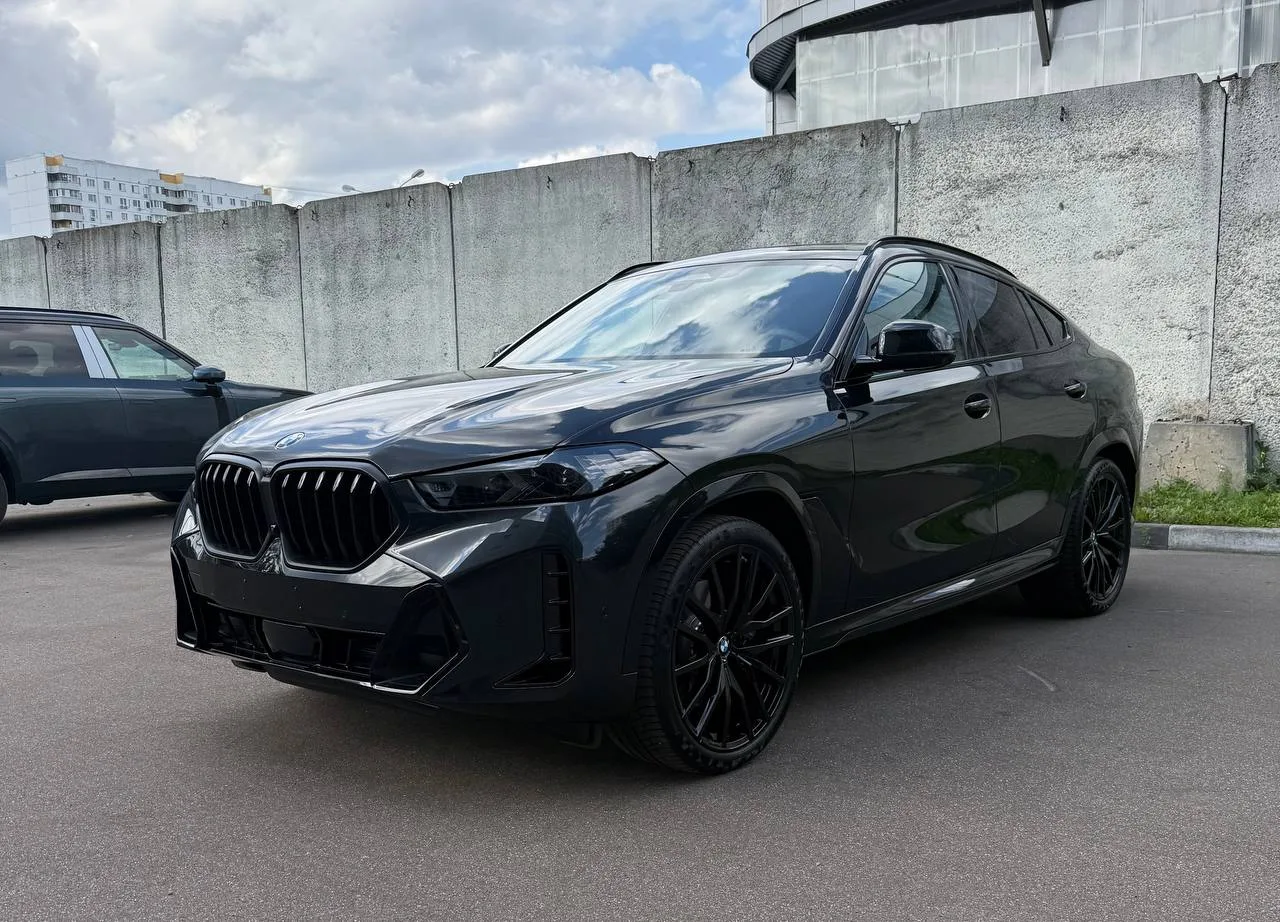 BMW X6 40i Steptronic M Sport 3.0 бензин 2026 (черный на черном)