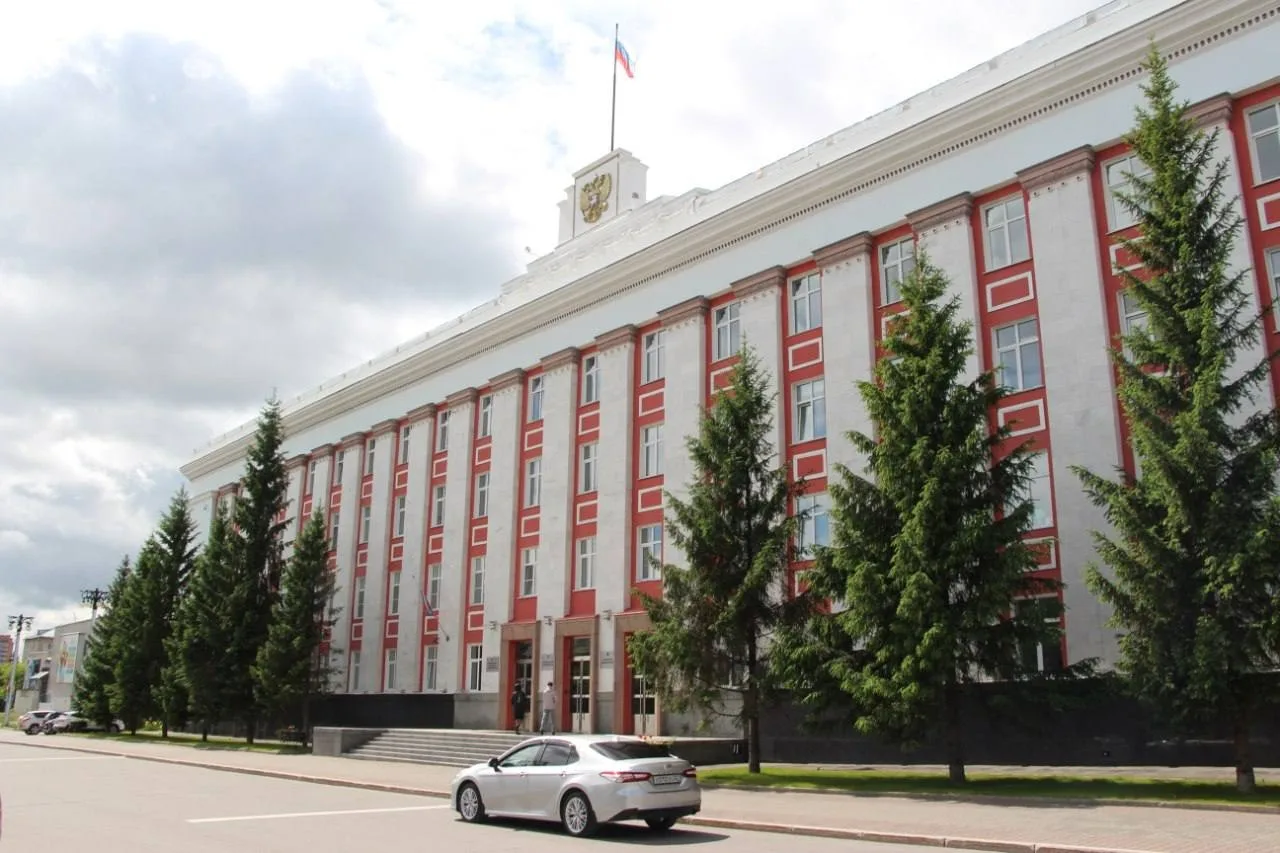 🪑В правительстве Алтайского края хотят купить 157 кресел за 6,2 млн рублей