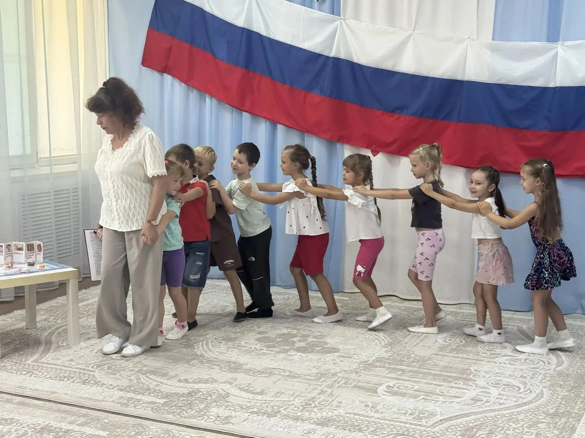 🚗🇷🇺«По дорогам России: дружба народов» — виртуальное путешествие в группе «Золотая р...