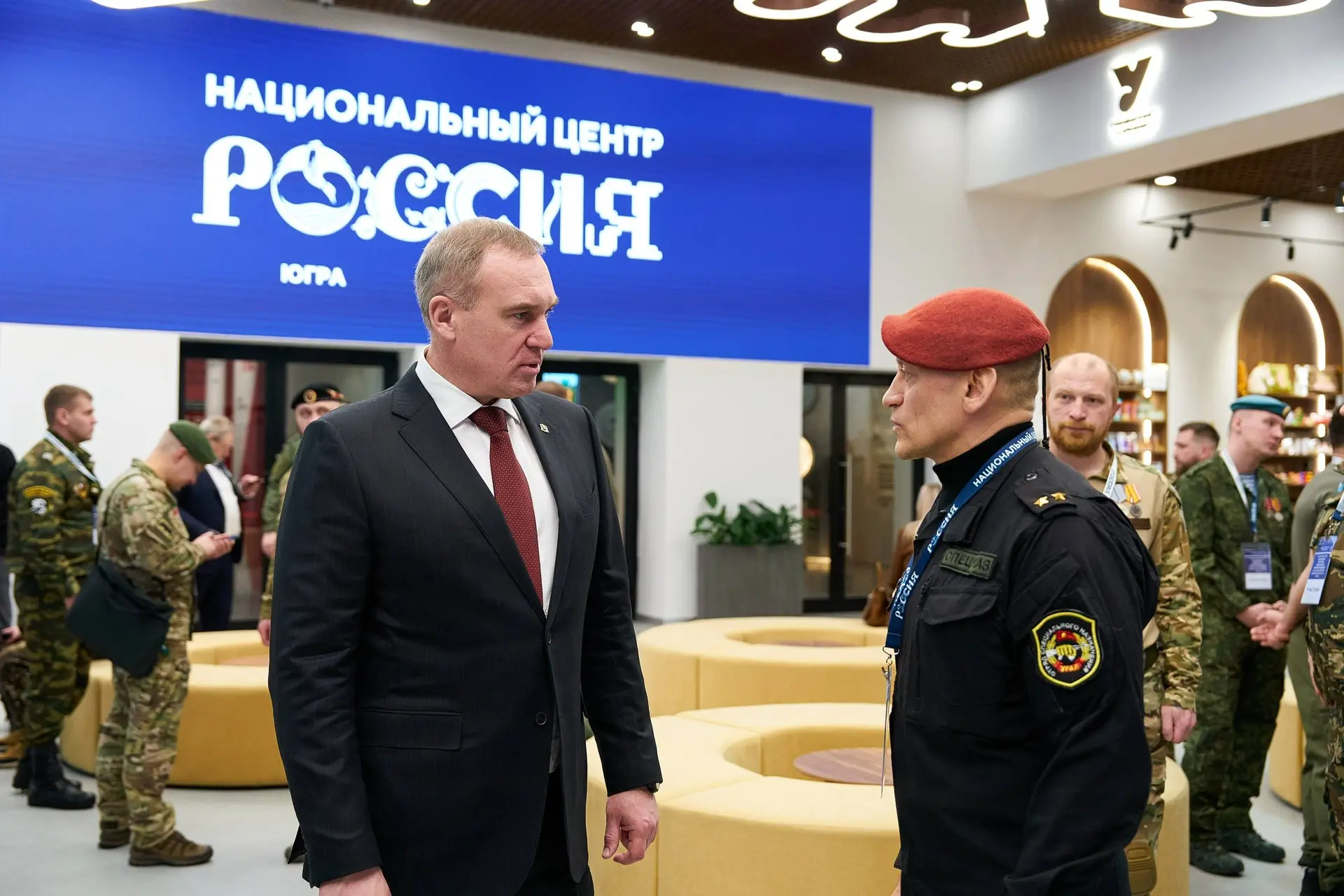 В преддверии Дня защитника Отечества Ханты-Мансийск стал центром притяжения для наших героев. В Наци