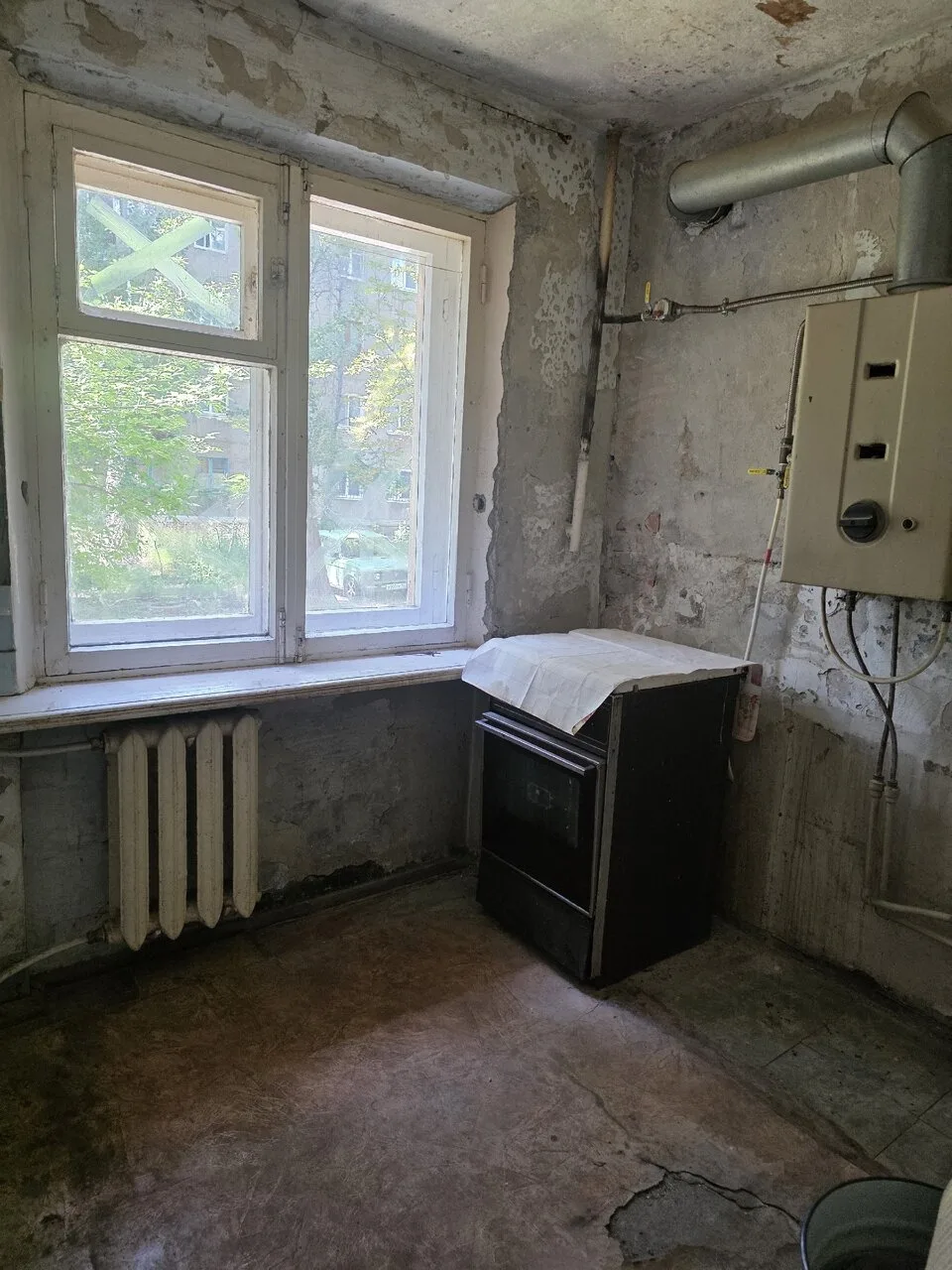 Продам 2-к. квартиру, 47,1 м², 1/5 эт. в Горловке, ул. Остапенко