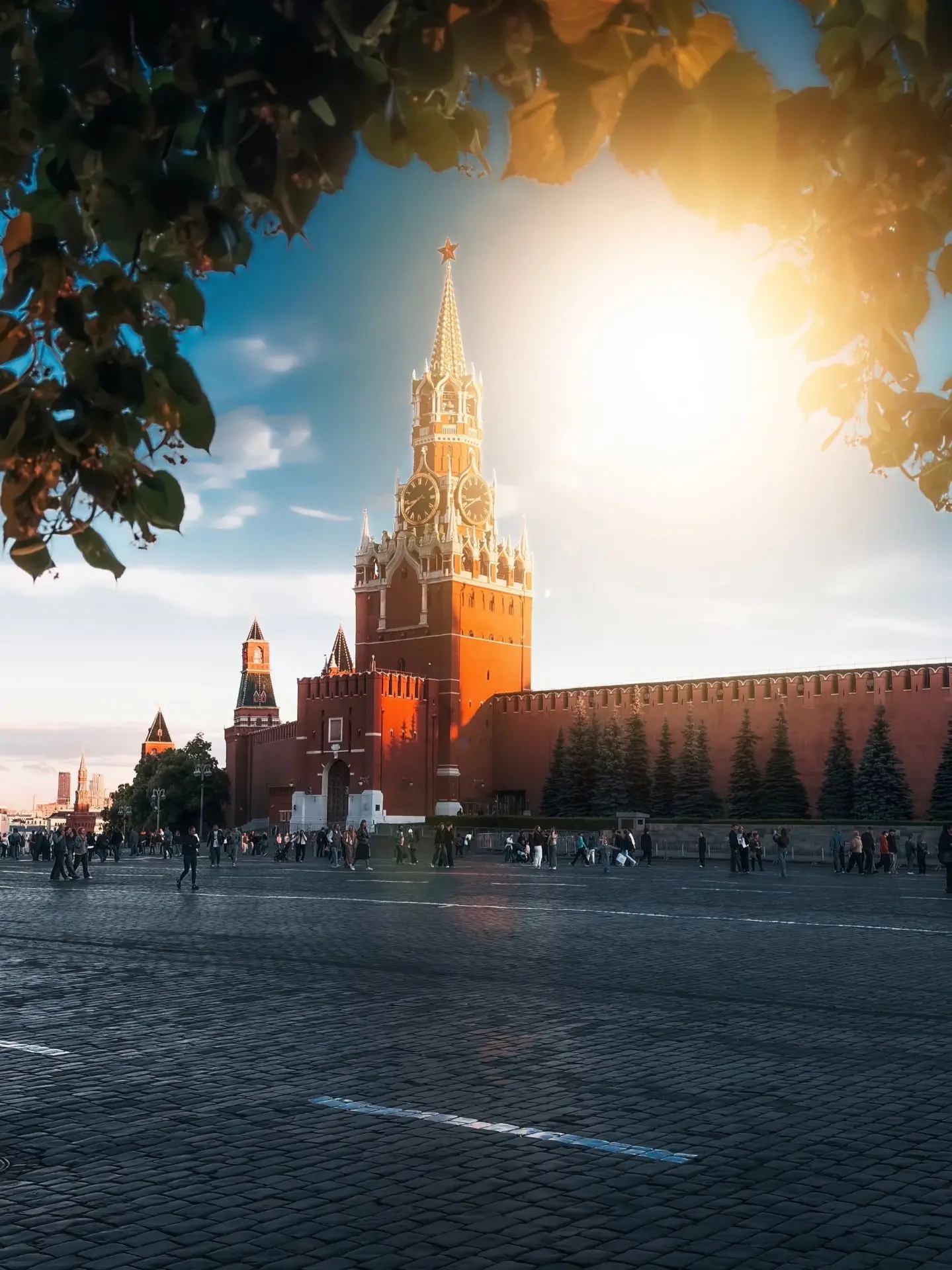 Снято на iPhone

👍 Оцените фото от 1 до 10
От Владимира Васильева