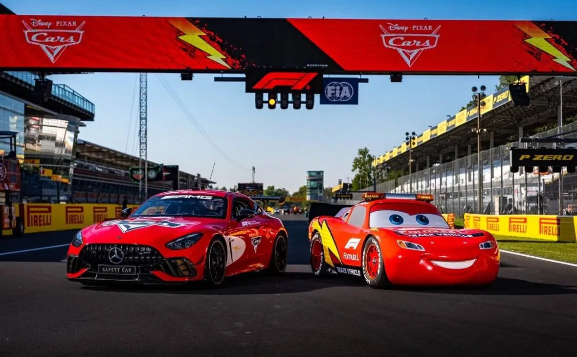 🏎 Молния Маккуин появится на Гран-при Италии.
