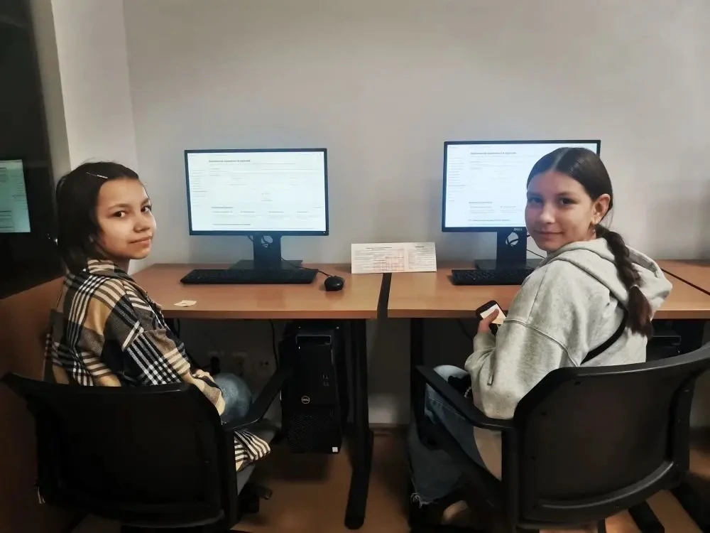 18.04 учащиеся 6в класса посетили Ярмарку мастеров в «Колледже искусственного интеллекта, креативног