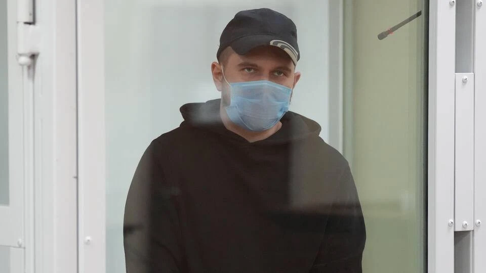 🫣В Балашихе 25-летний парень полгода подсыпал сильнодействующий яд в пищу матери и отчиму, чтобы от
