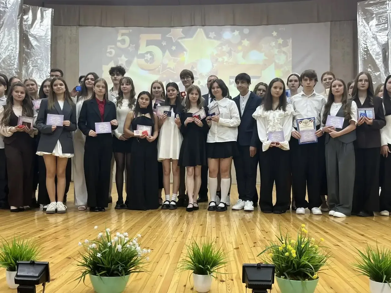 🎖 Гордость нашей школы!

7 июля 2026 года в Доме творчества города Собинки прошла торжественная цер
