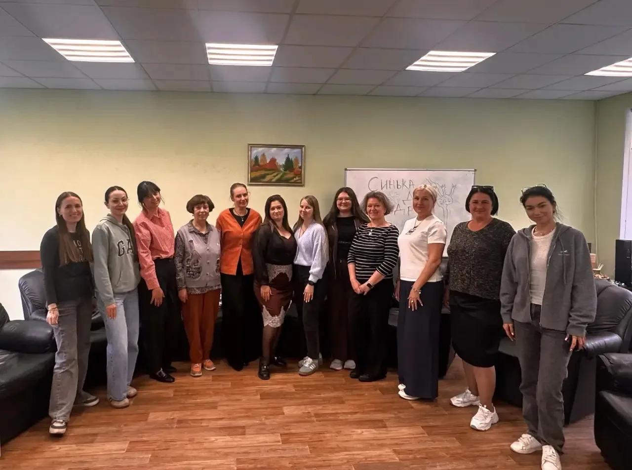 В рамках сотрудничества с Центром «Контакт» состоялась психообразовательная поддерживаю...