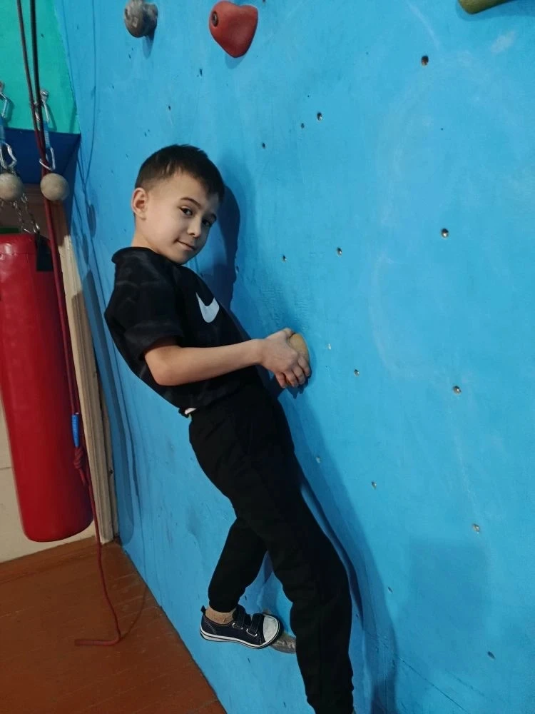 🧗‍♂️ У каждого своя вершина: ребята из Рубцовского района покоряют скалодром! На нашем скалодроме пр
