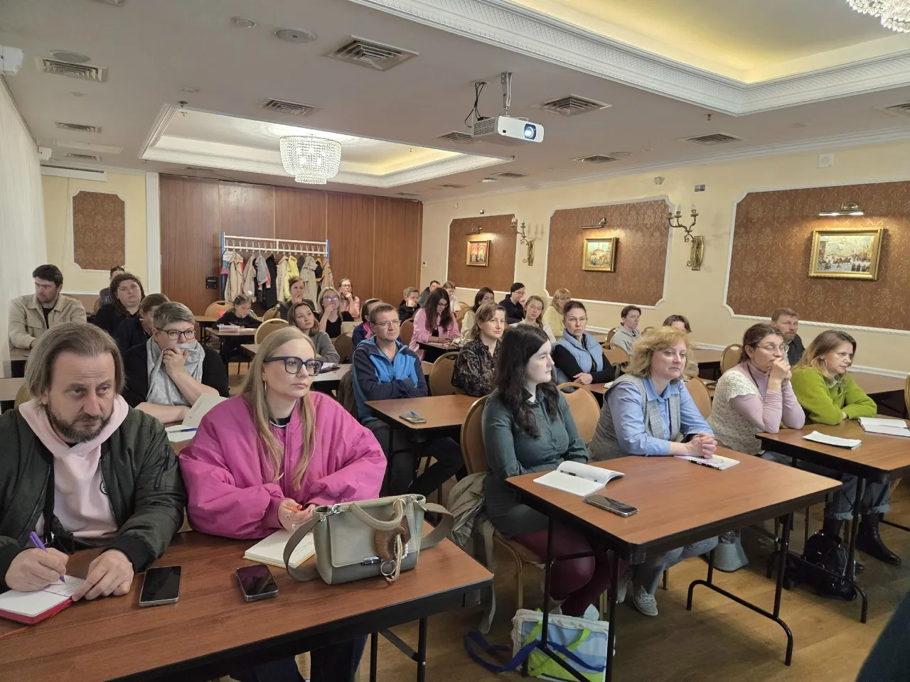 ✅1 июня в отеле "Москва" прошла удивительная встреча - первое занятие курса олимпиадной...