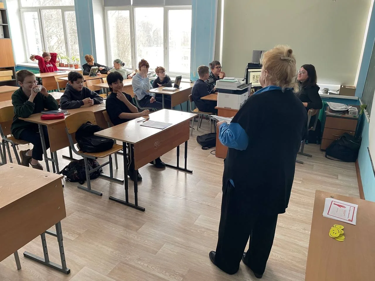 На этой неделе учащиеся 5-6 классов погрузились в мир экономики на уроках налоговой культуры и грамо