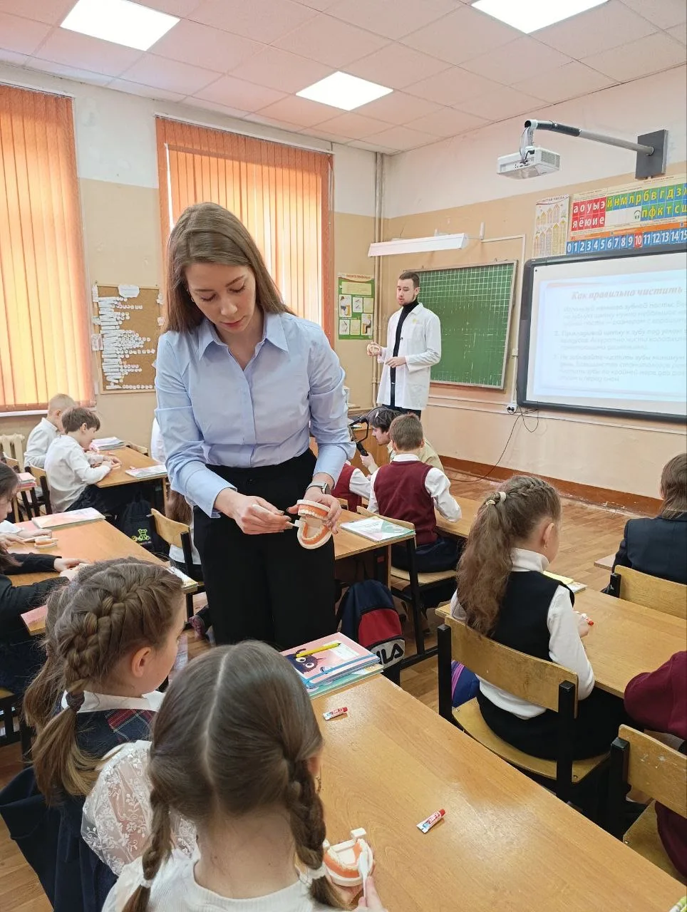 ❗️Важные уроки здоровья: встречи со стоматологами  В преддверии Всемирного дня здоровья полости рта,