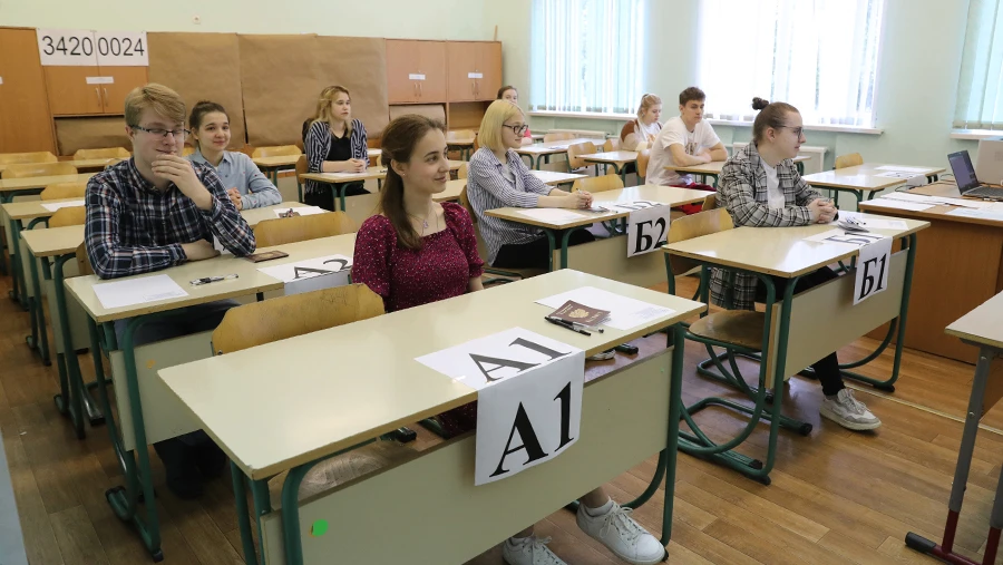 📖 В ЕГЭ по истории появится
 устная часть к 2030 году — Рособрнадзор

С 2028 года аналогичный экзам