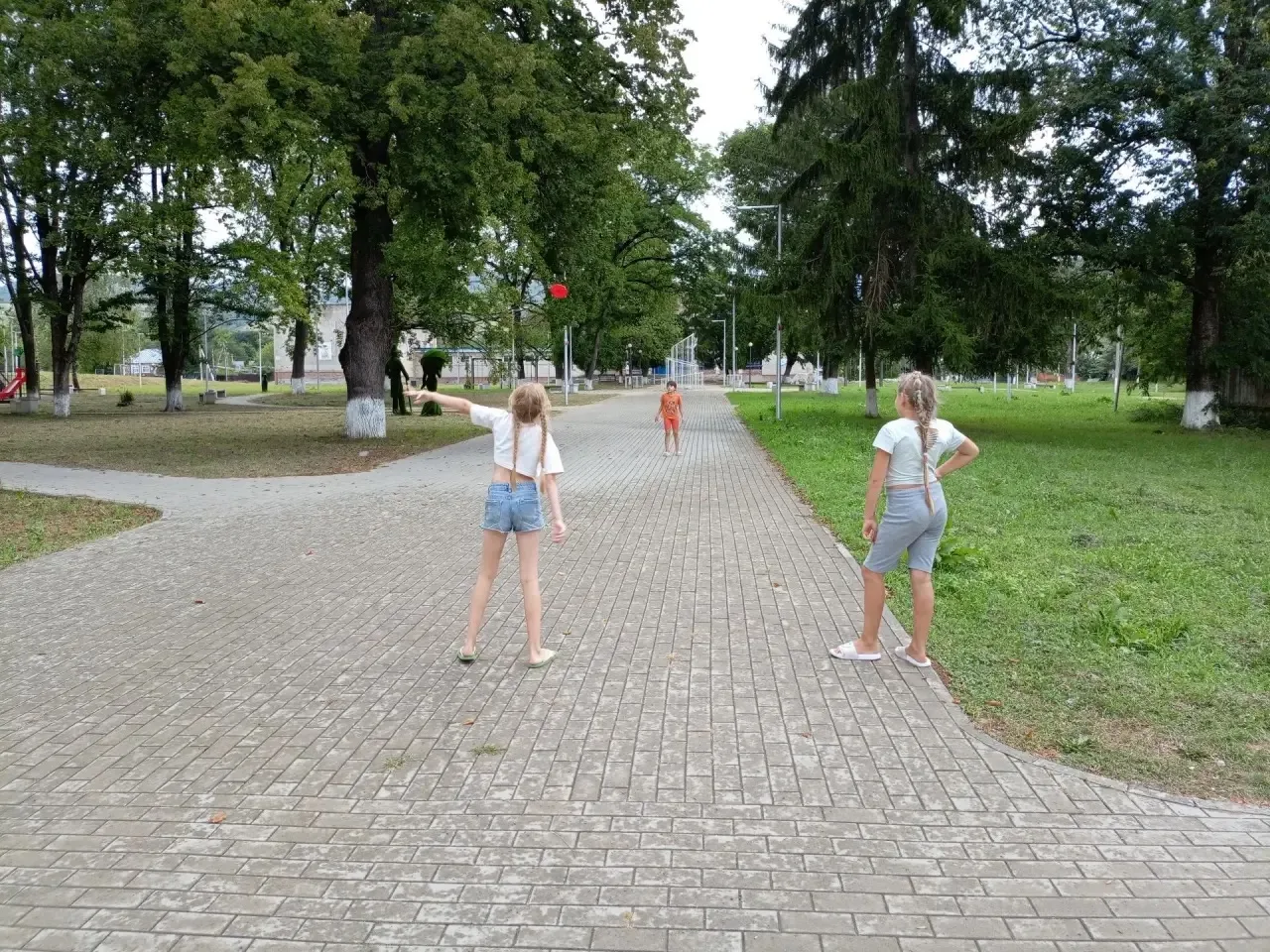 Детская летняя досуговая площадка «Островок детства» МКУ «ЦКД ст. Ахметовской». Игры на...