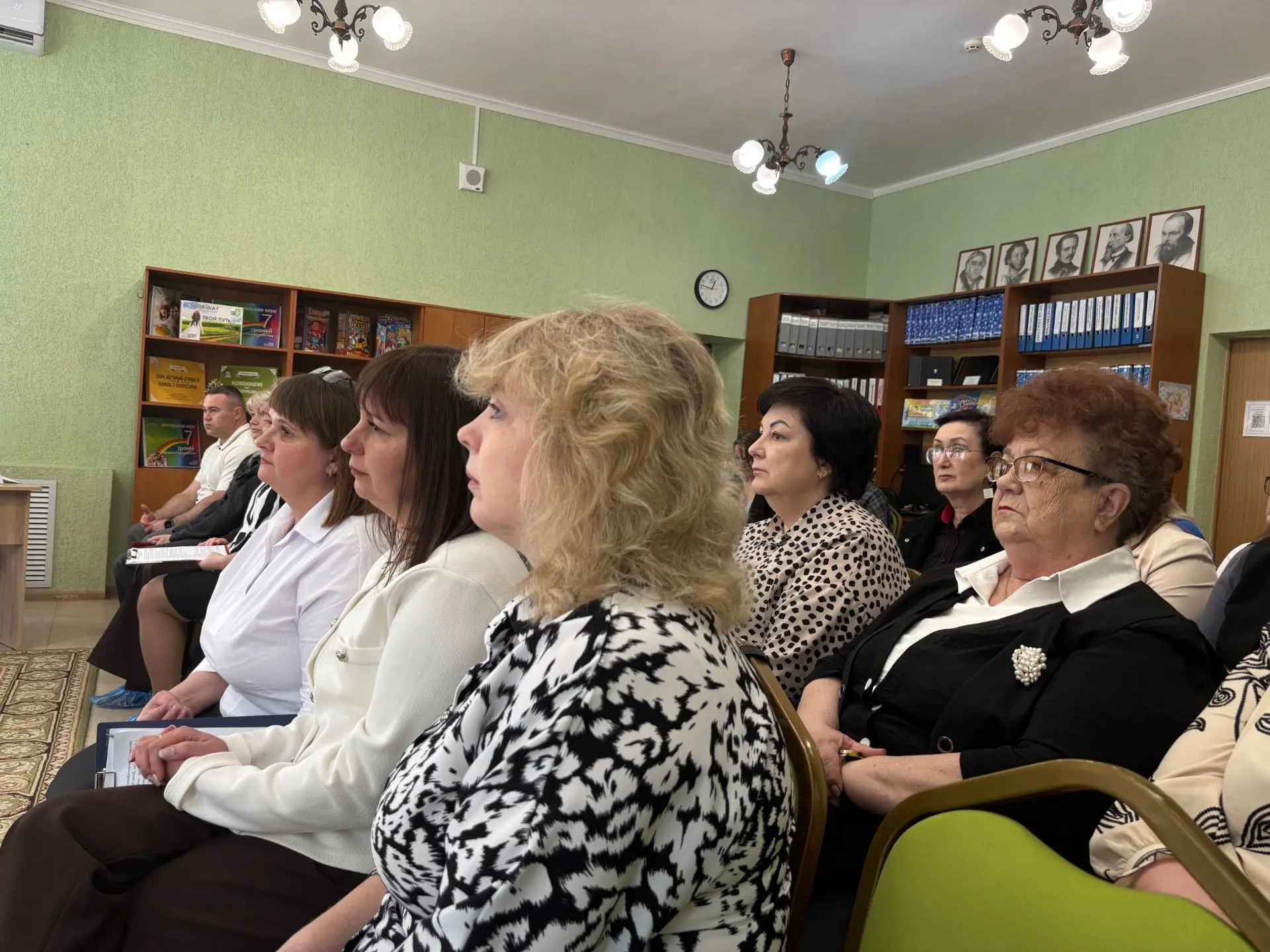 💥На базе Курского центра социальной помощи «Возрождение» состоялся семинар «В центре внимания – семь