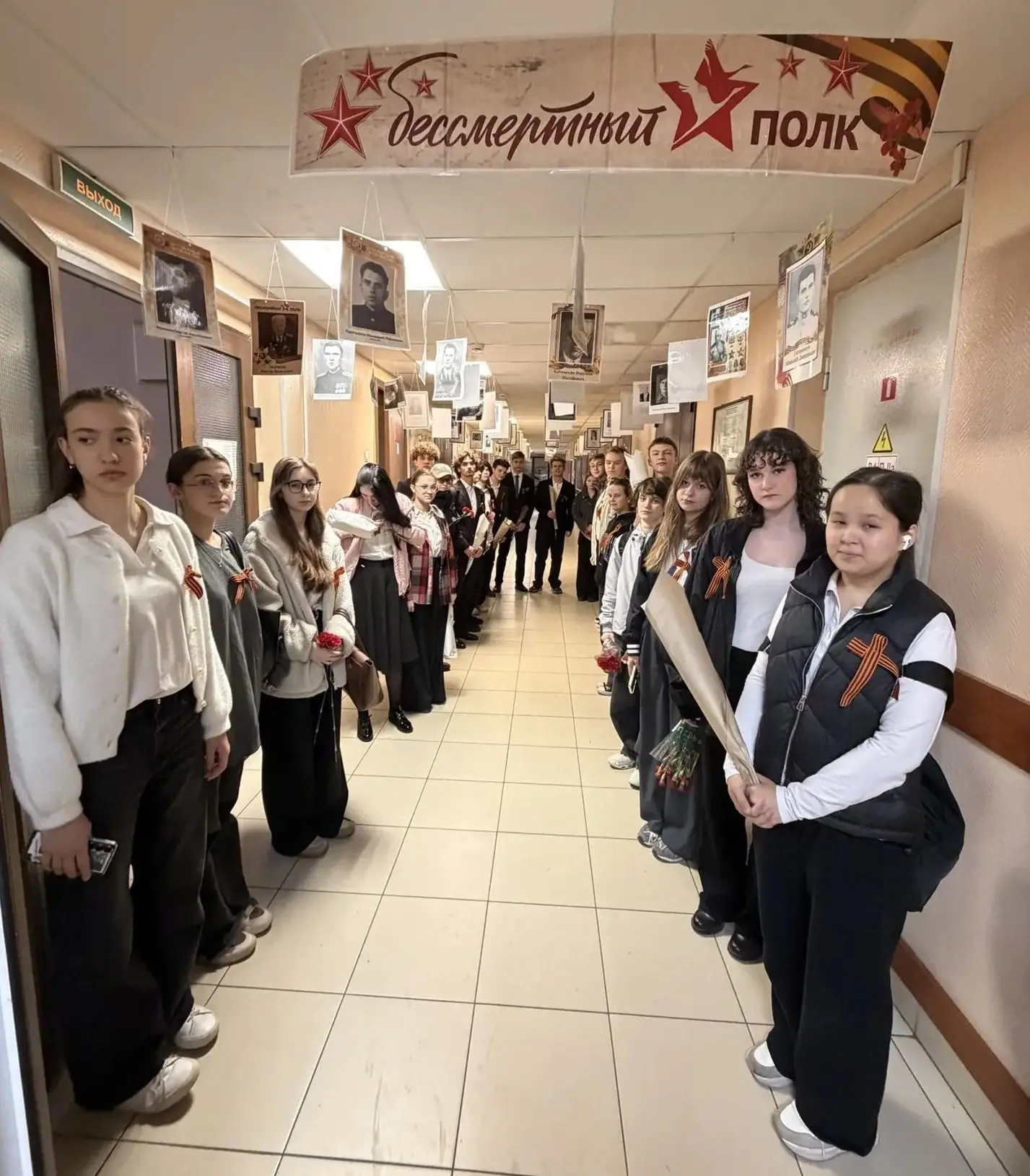Вы знаете, что в нашей школе традиционно каждый год проводится акция "Бессмертный полк 510 школы", и