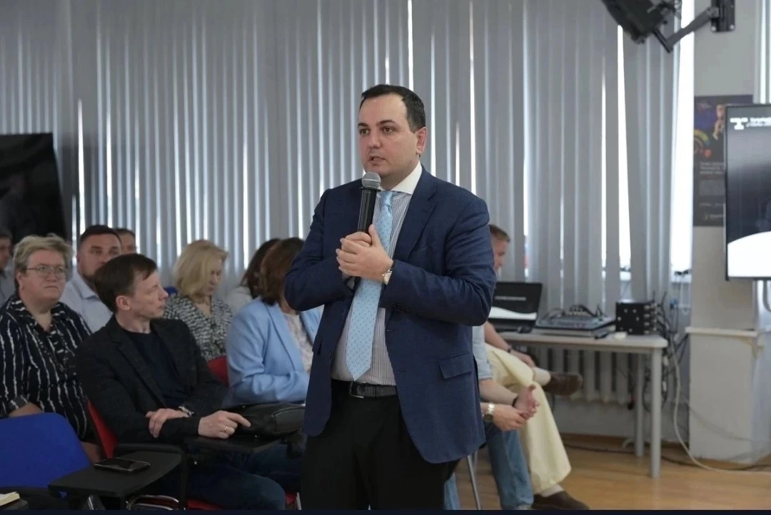 🎓 Бениамин Шахназаров принял участие в кросс-вузовской экспертизе ТГПУ им. Л.Н. Толстого в рамках «