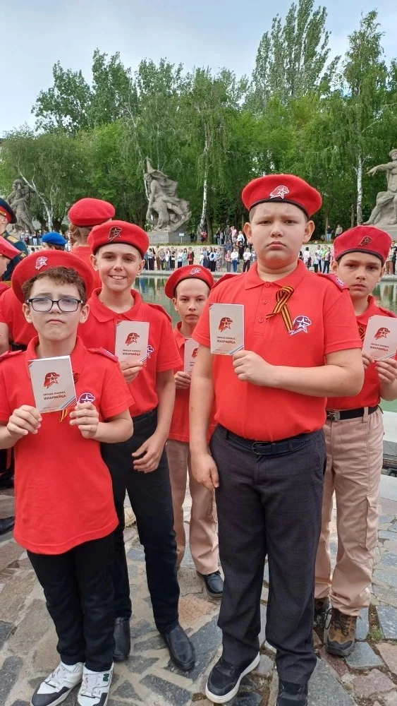 🌟 Наши «Гвардейцы» в строю!  14 мая 2026 года на легендарной земле Сталинграда, у подножия монумента