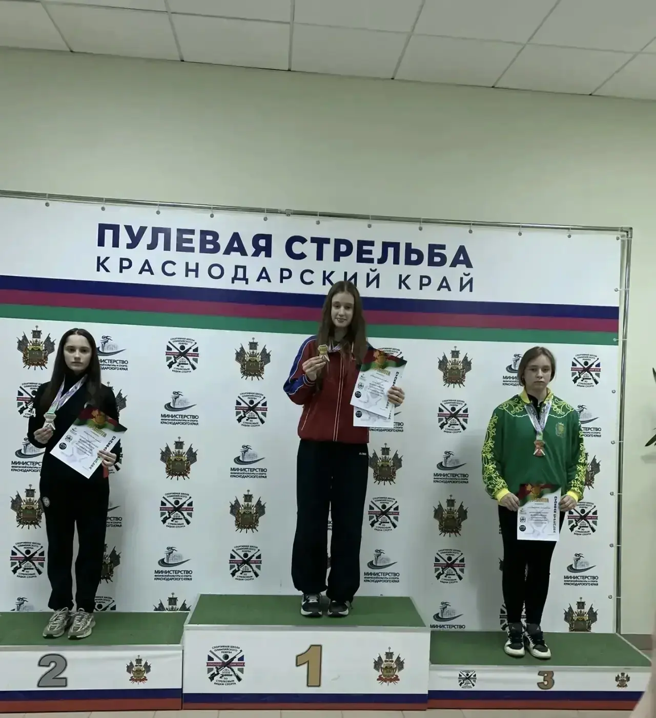 Двойной триумф нашей команды: итоги стрелкового марафона в Краснодаре! 🎯🏆