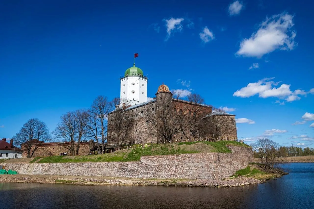 🏰 20 мая вход на Замковый остров и во все музейные залы будет бесплатным