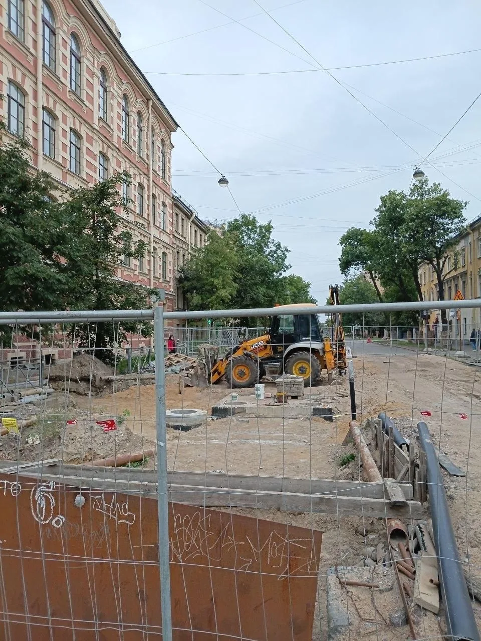 ‼ Жители Васильевского острова обратили внимание на состояние Андреевского бульвара — п...
