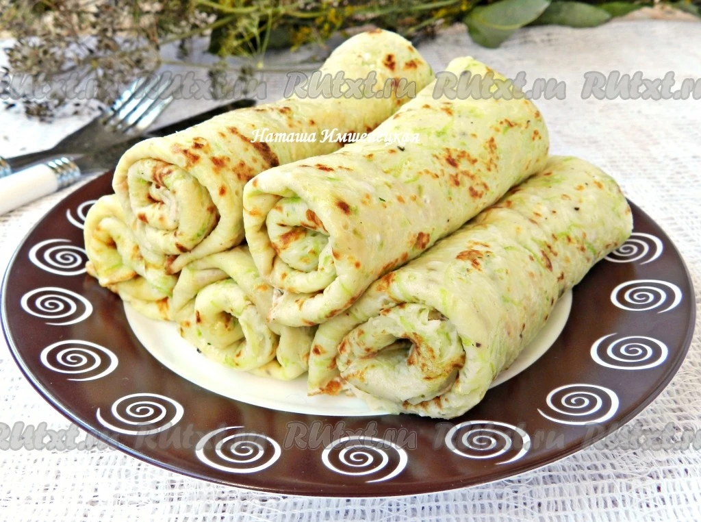 Кабачковые блинчики

Вкусные кабачковые блинчики можно приготовить на завтрак или на ужин. Блинчики 