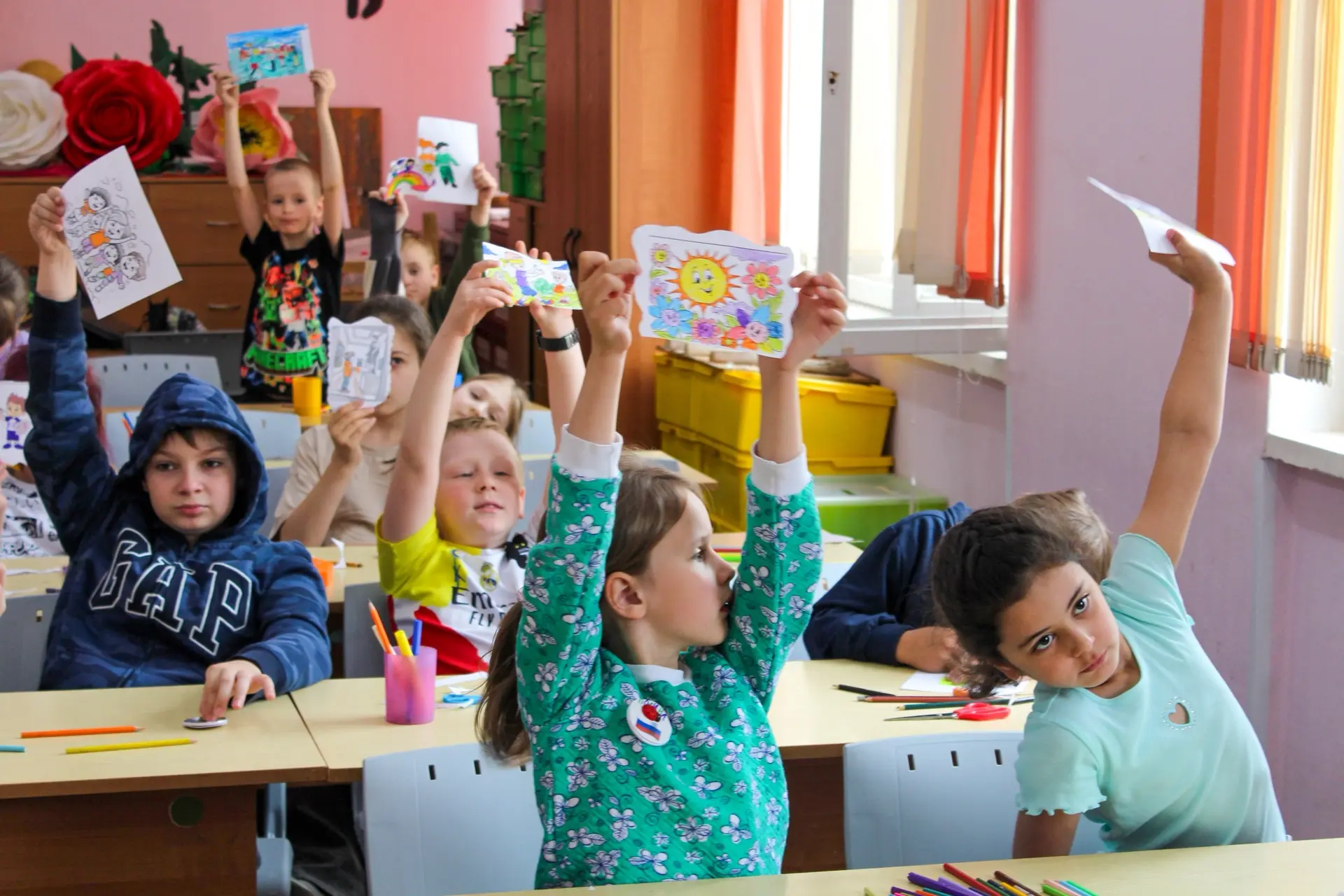 ☀️ ВЕЩАЕМ ИЗ «ЛЕТНЕЙ СМЕНЫ»!  Сегодня в нашей школе стартовала «Летняя смена» — впереди целый месяц 