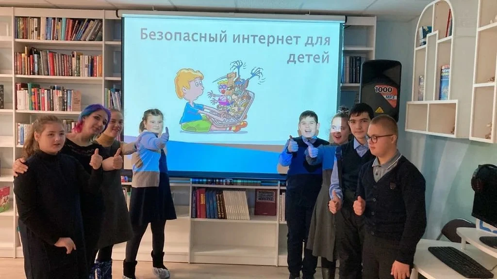 В школах хотят расширить программы по медиаграмотности

Российским школьникам могут добавить больше 