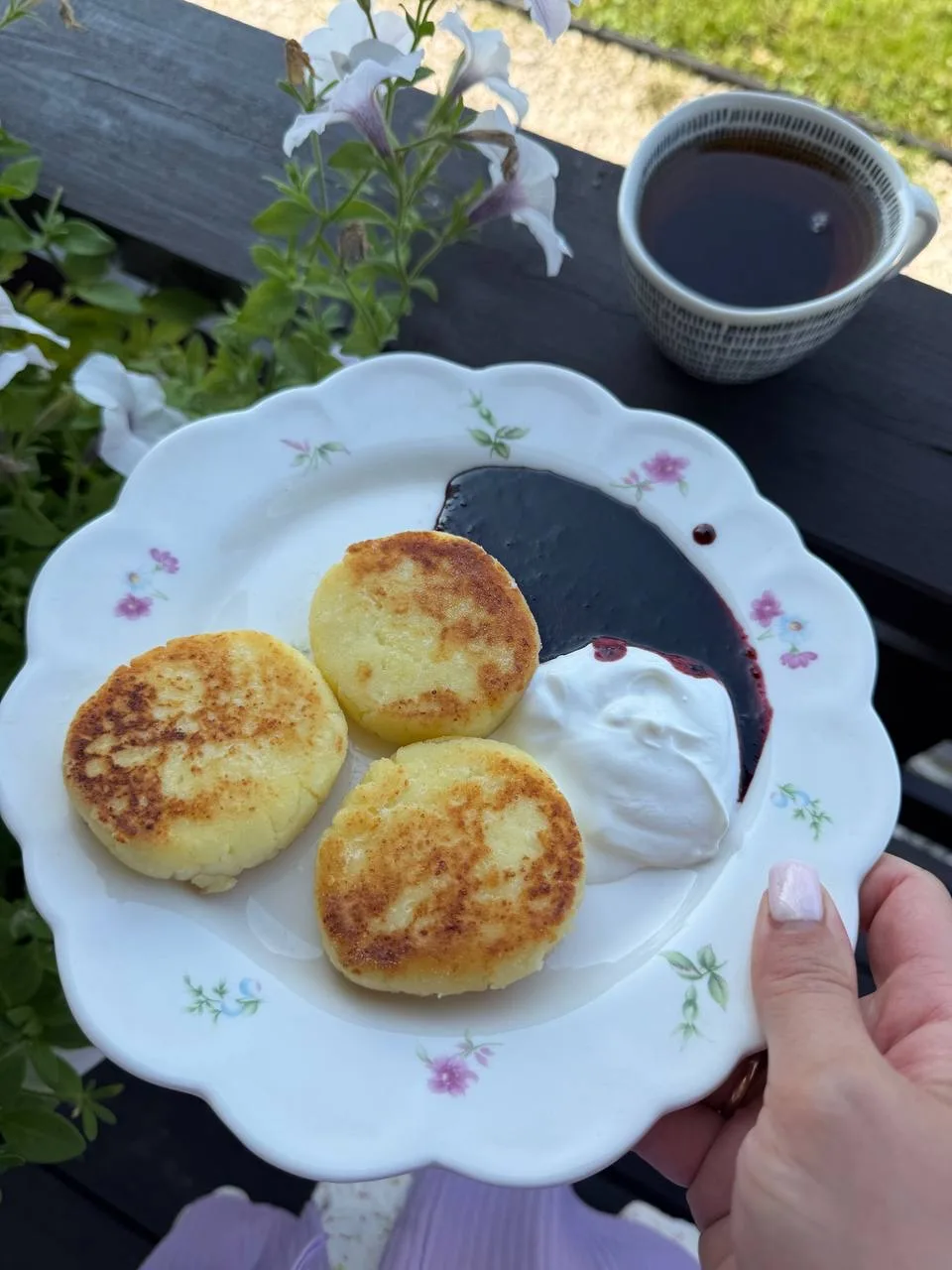 Мы любим сырники, а вы?