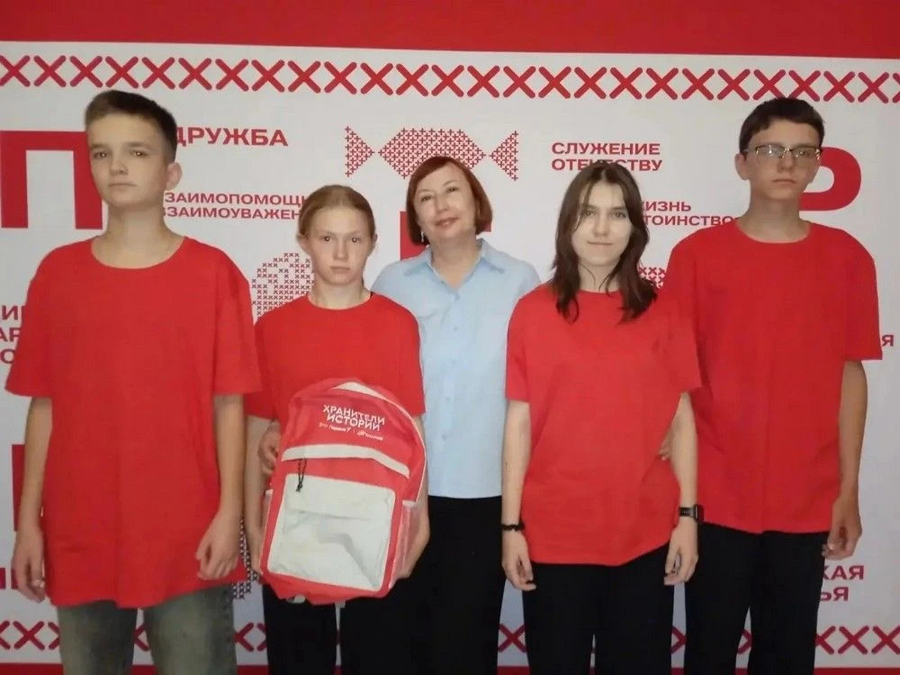 КАМЕНЧАНЕ ПРИНЯЛИ УЧАСТИЕ В РОСТОВСКОМ ОБЛАСТНОМ СЛЁТЕ «ХРАНИТЕЛИ ИСТОРИИ»