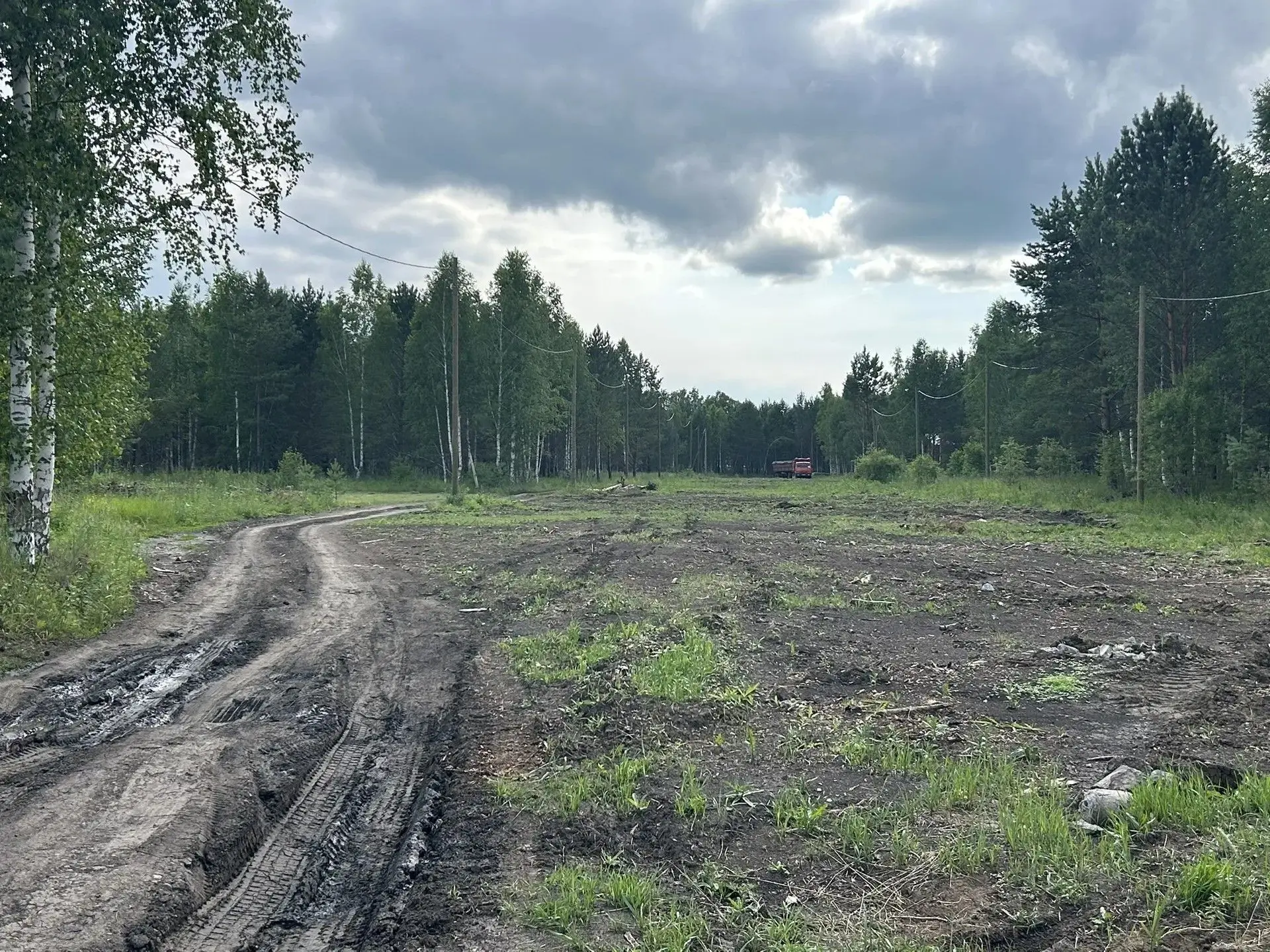 В Большой Мурте продолжается благоустройство территории.