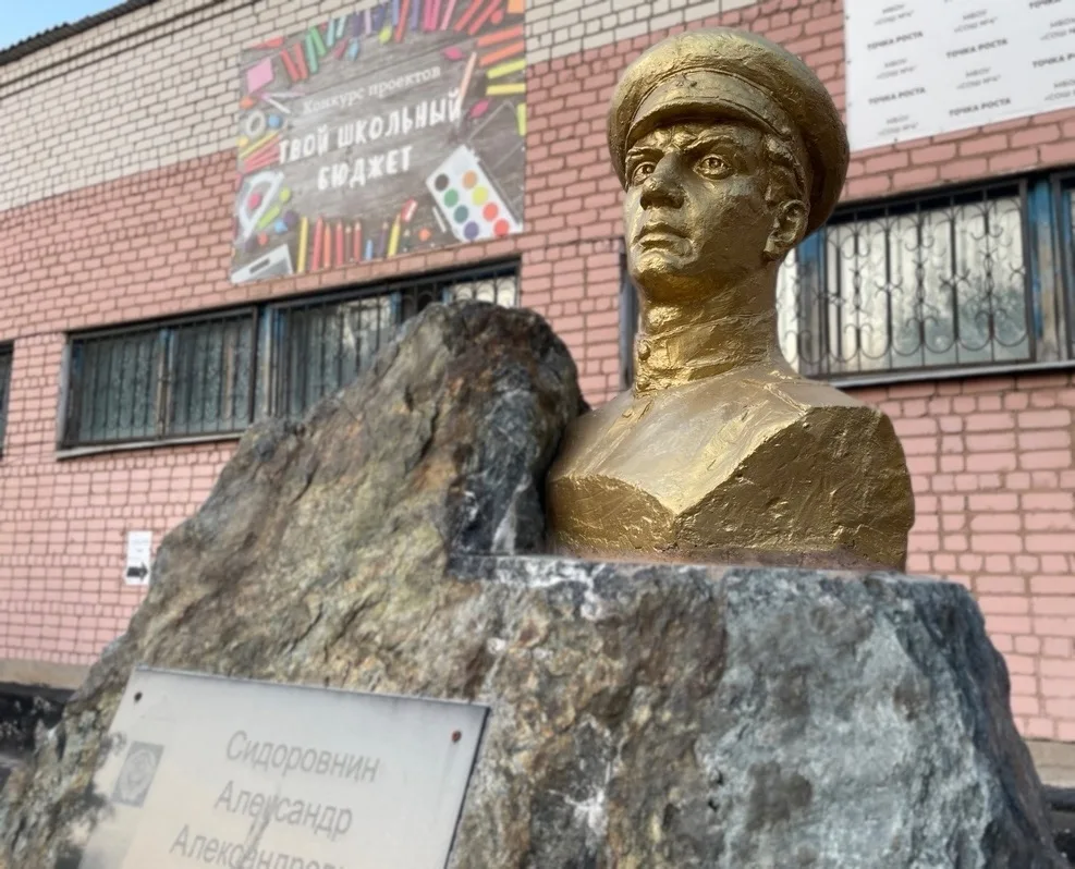 🇷🇺 С Днем пограничника! Низкий поклон защитникам рубежей Отечества